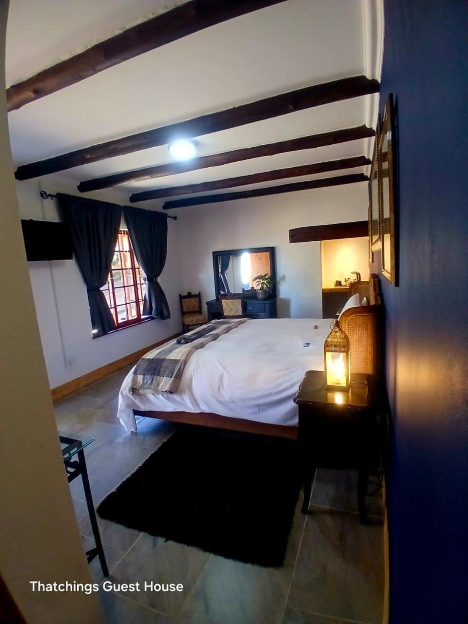Thatchings Bed And Breakfast Nottingham Road Exteriör bild